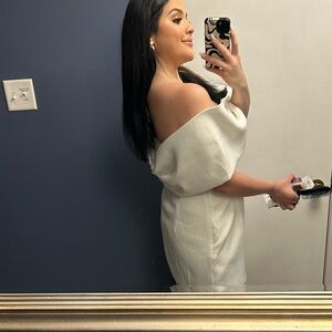 MESHKI Gwyneth Off Shoulder Bow Mini Dress Bodycon Button-Back White Size XXL